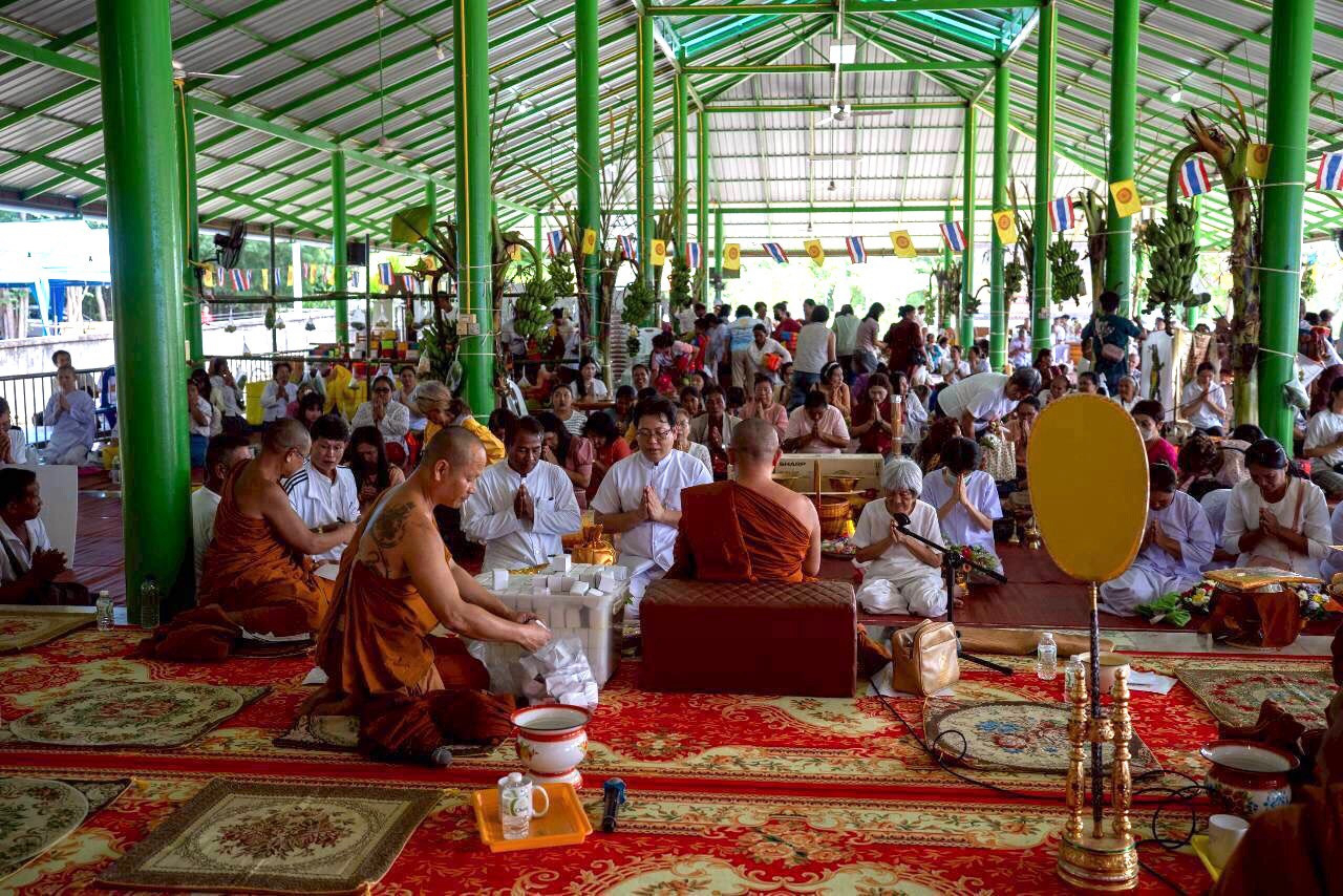 ภาพร่วมพิธีกรรมวัดซำขามถ้ำยาว