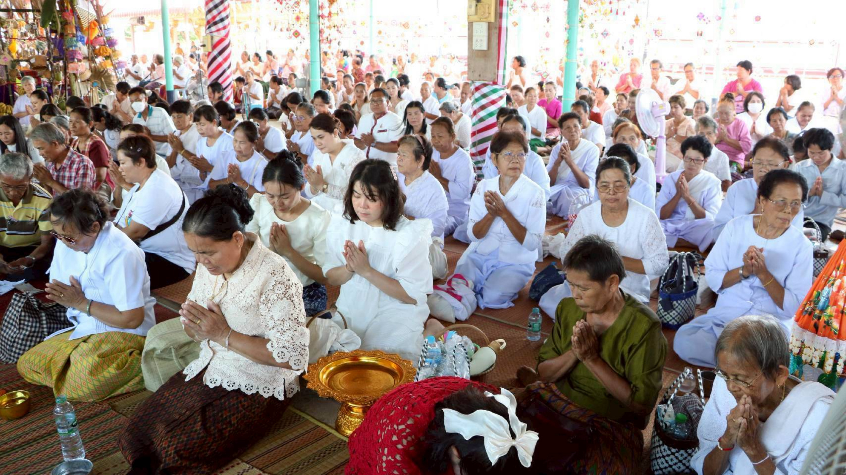 ภาพร่วมพิธีกรรมวัดศรีบุญเรือง