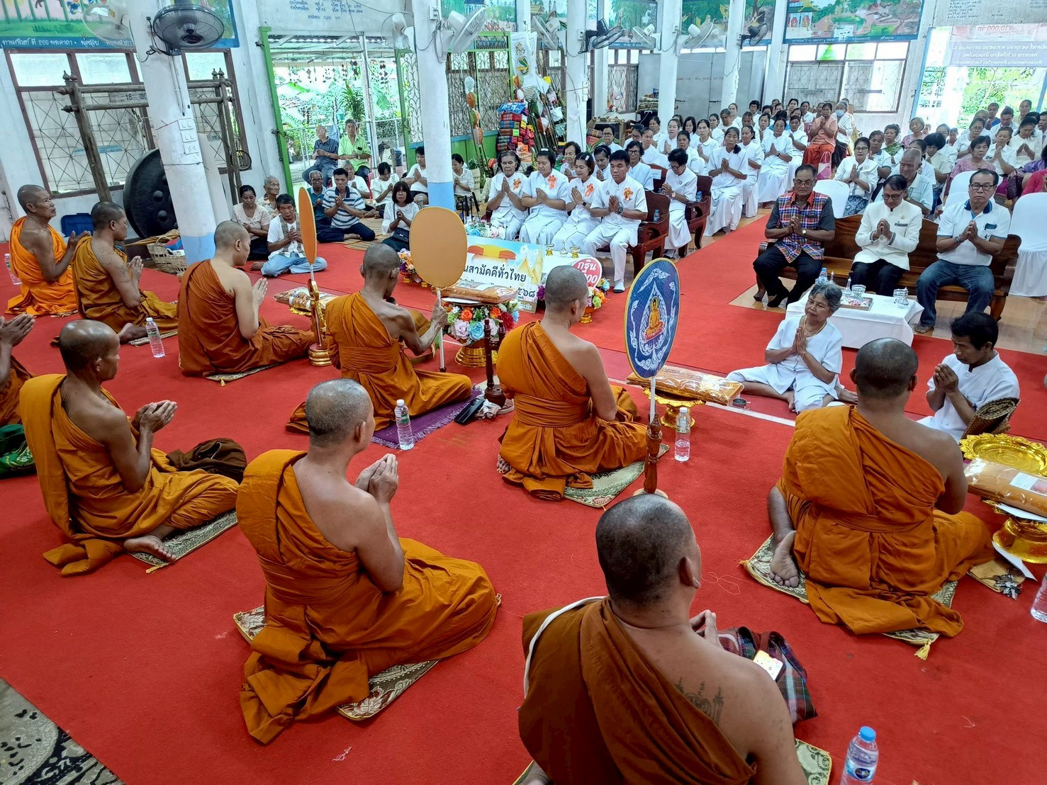 ภาพร่วมพิธีกรรมวัดโพธิ์งาม