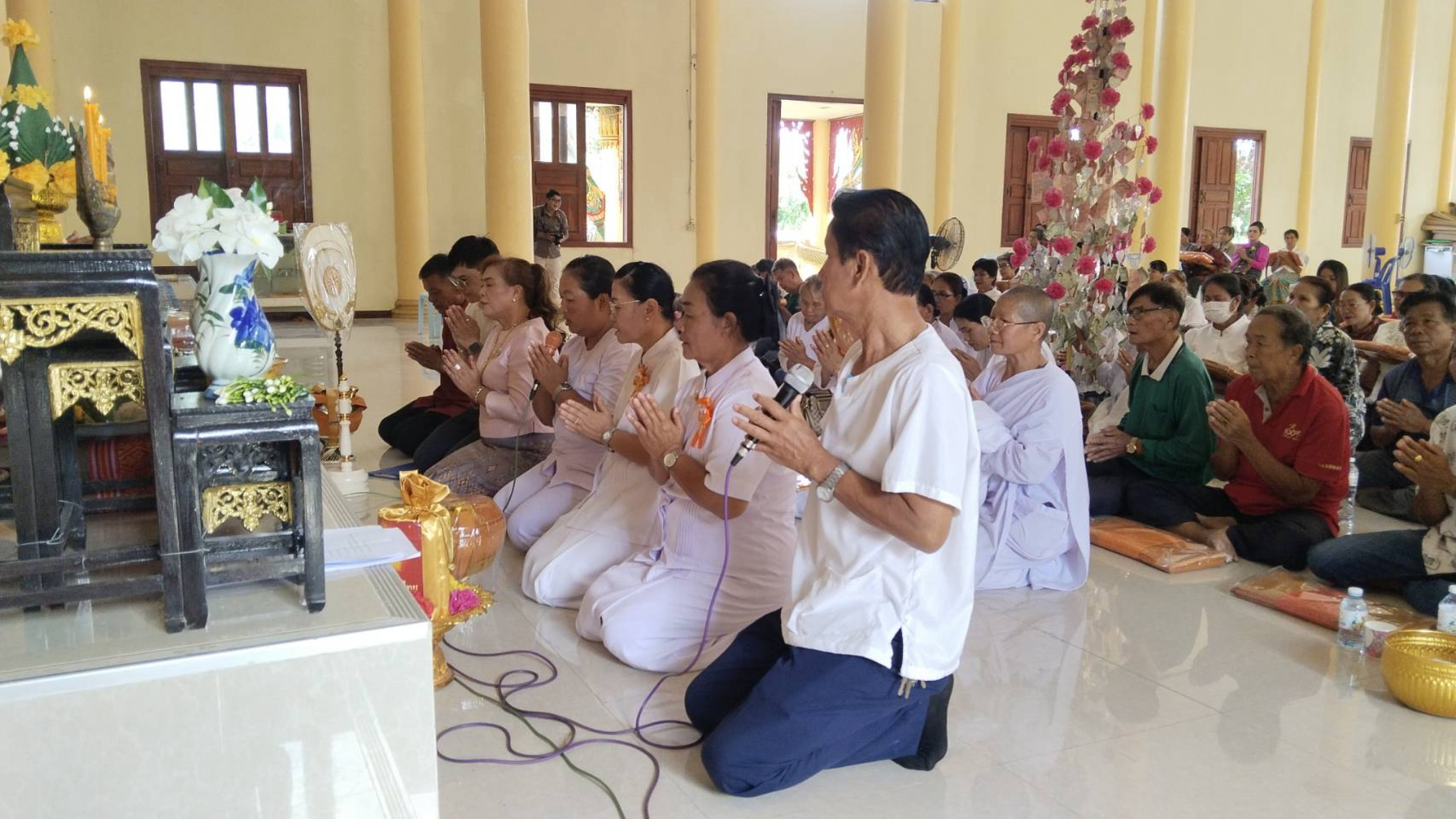 ภาพร่วมพิธีกรรมวัดเขาสามยอด(ถ้ำพระอรหันต์)