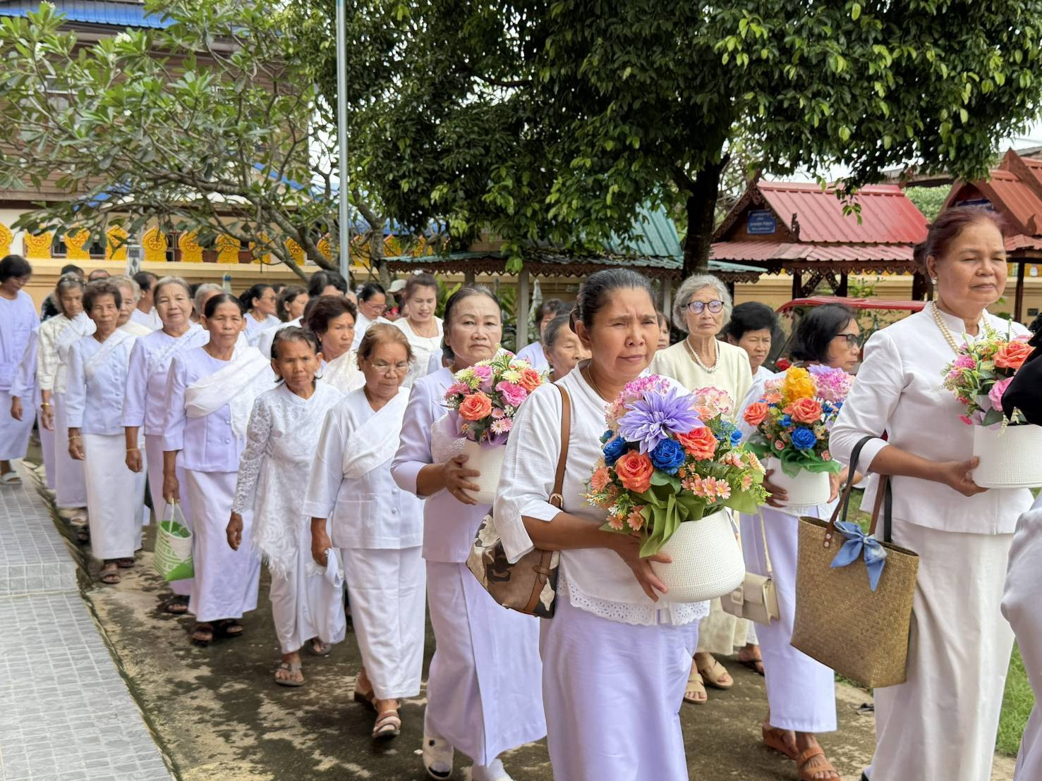 ภาพร่วมพิธีกรรมวัดยางคำ