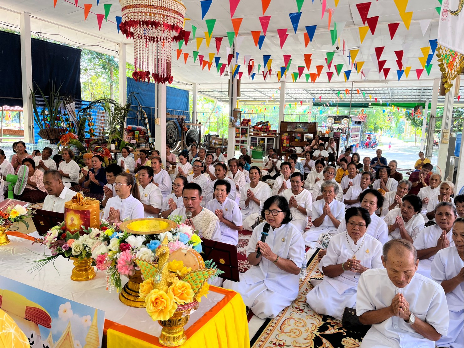 ภาพกล่าวคำถวายกฐินวัดโพธิ์กลาง