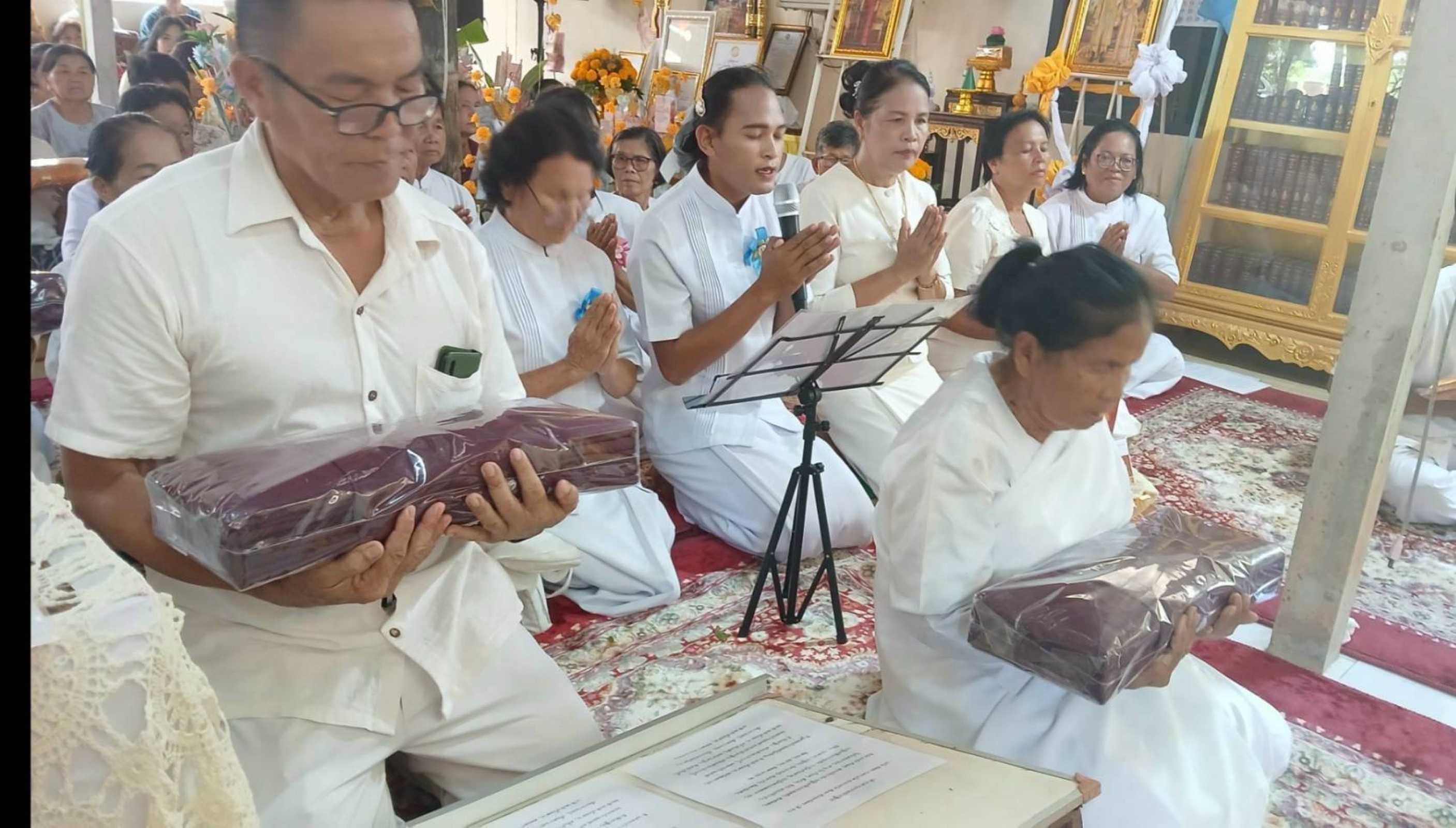 ภาพร่วมพิธีกรรมสำนักสงฆ์โนนจี่เจริญ