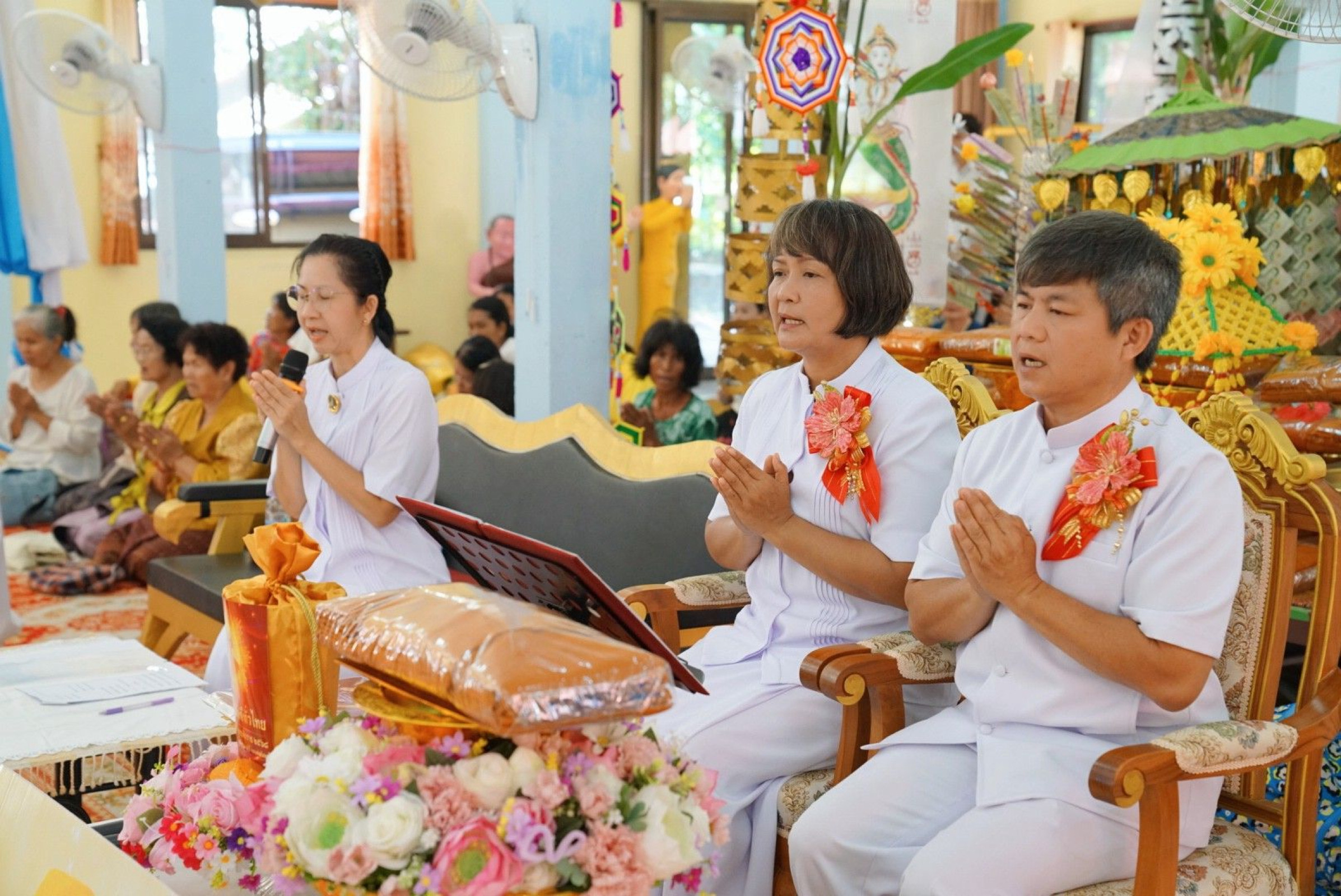 ภาพกล่าวคำถวายกฐินวัดโนนทอง