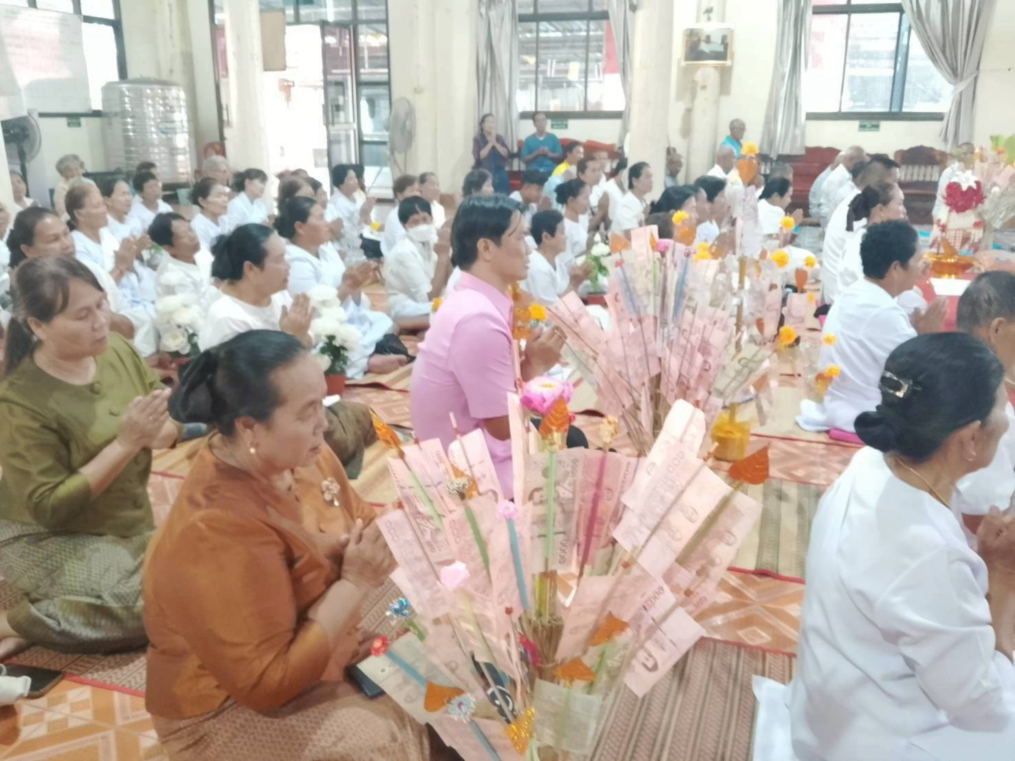 ภาพร่วมพิธีกรรมวัดยางคำทุ่งบ่อ