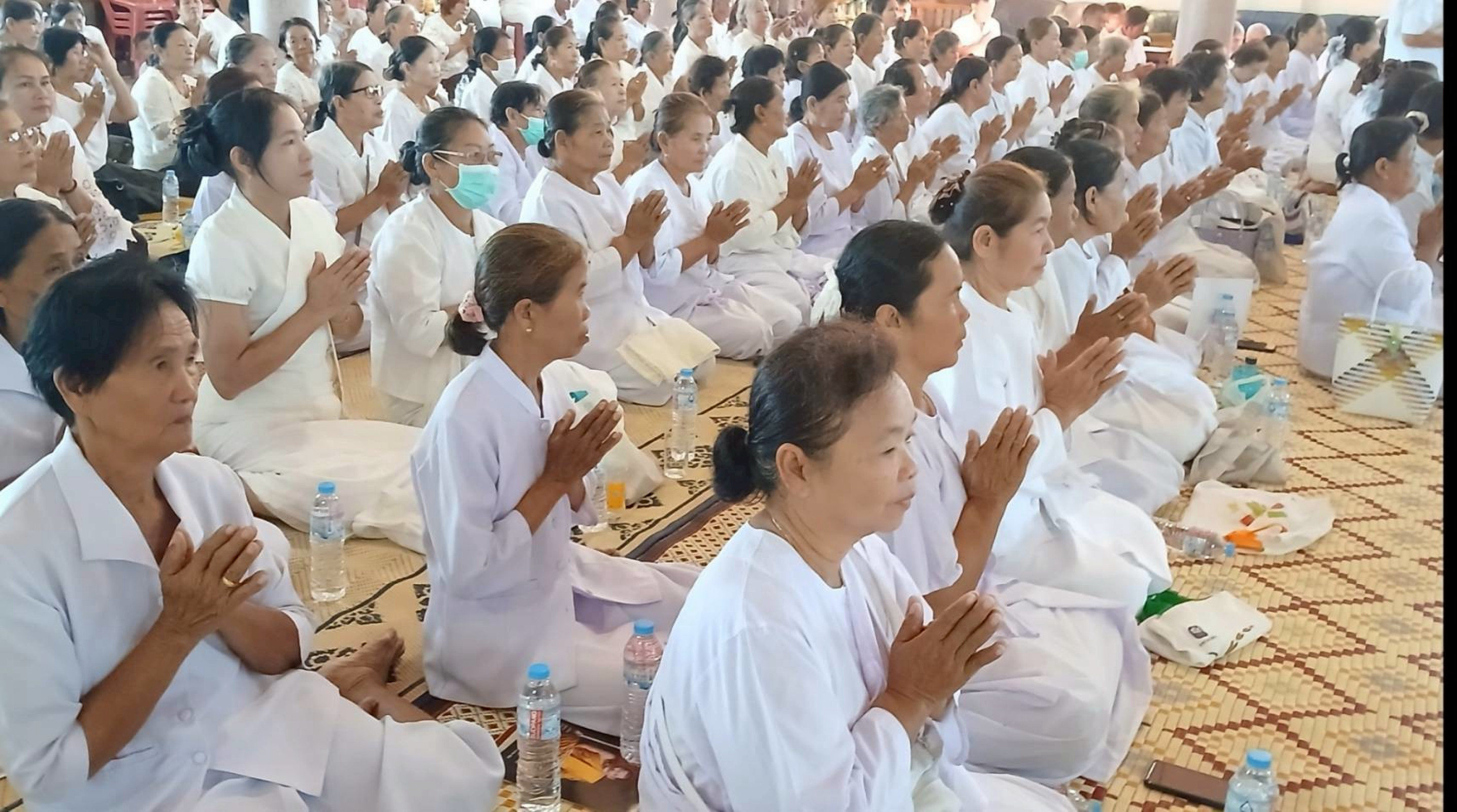 ภาพร่วมพิธีกรรมวัดกองศรี