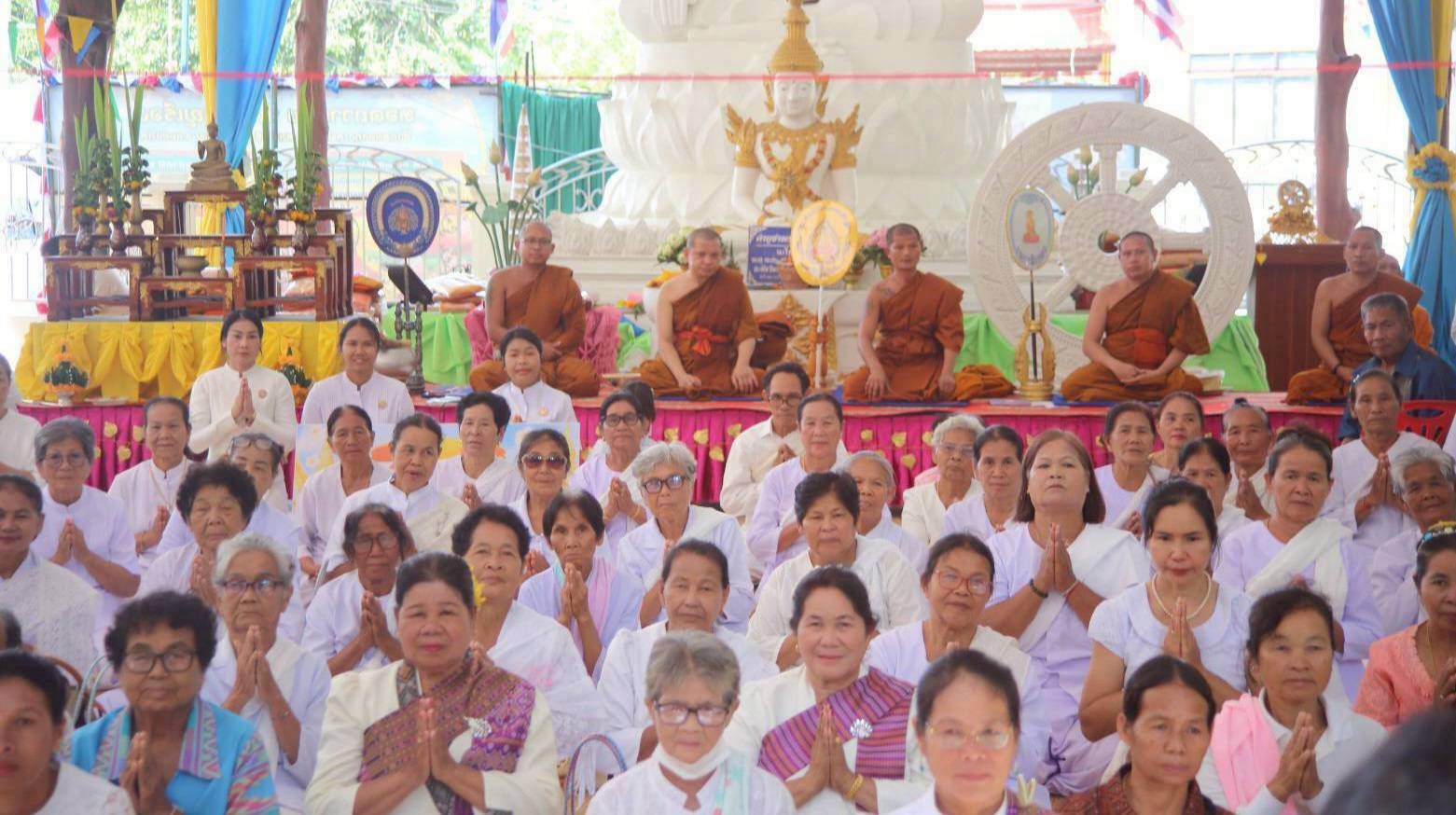 ภาพร่วมพิธีกรรมวัดศรีบุญเรือง