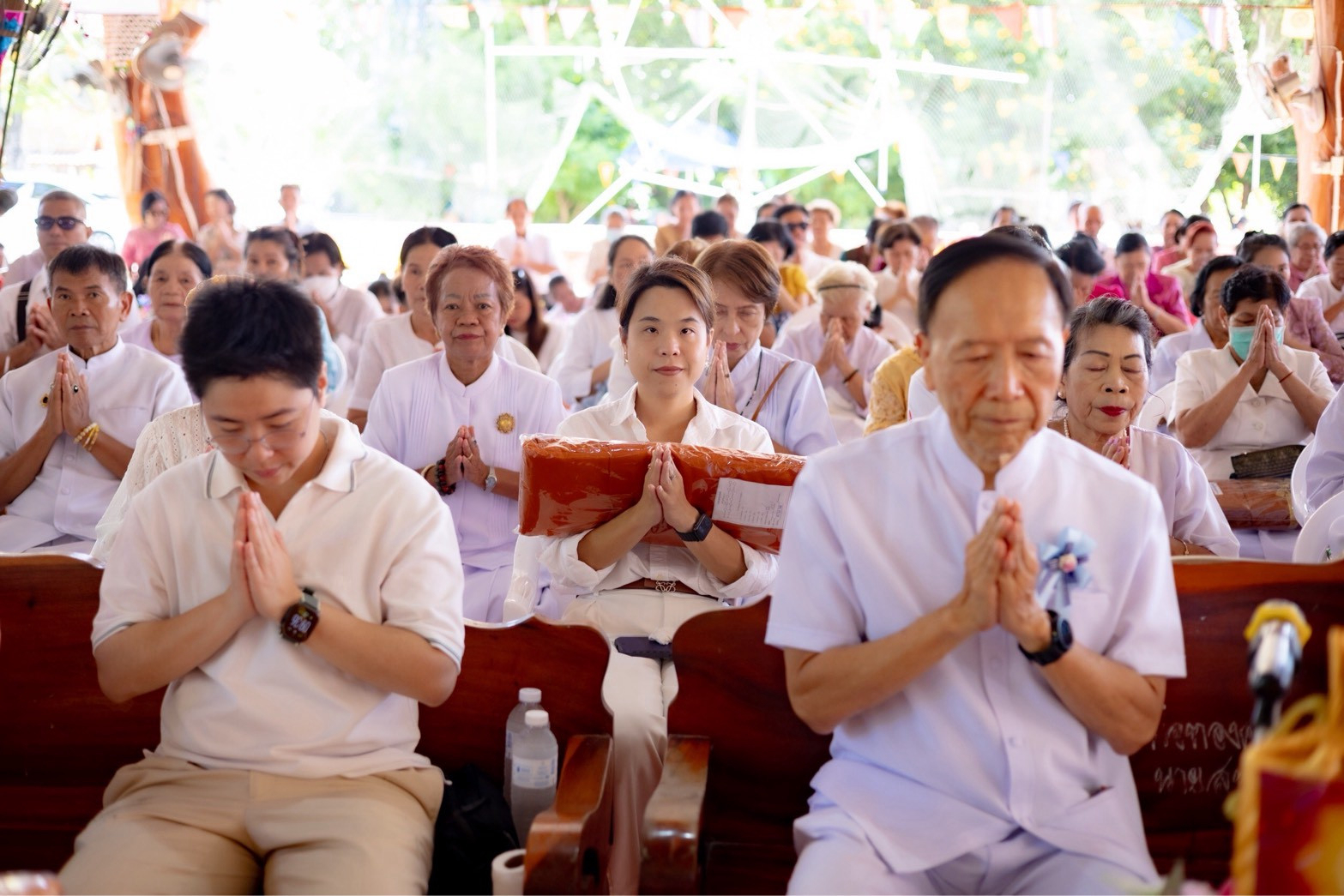 ภาพร่วมพิธีกรรมวัดหัวหิน