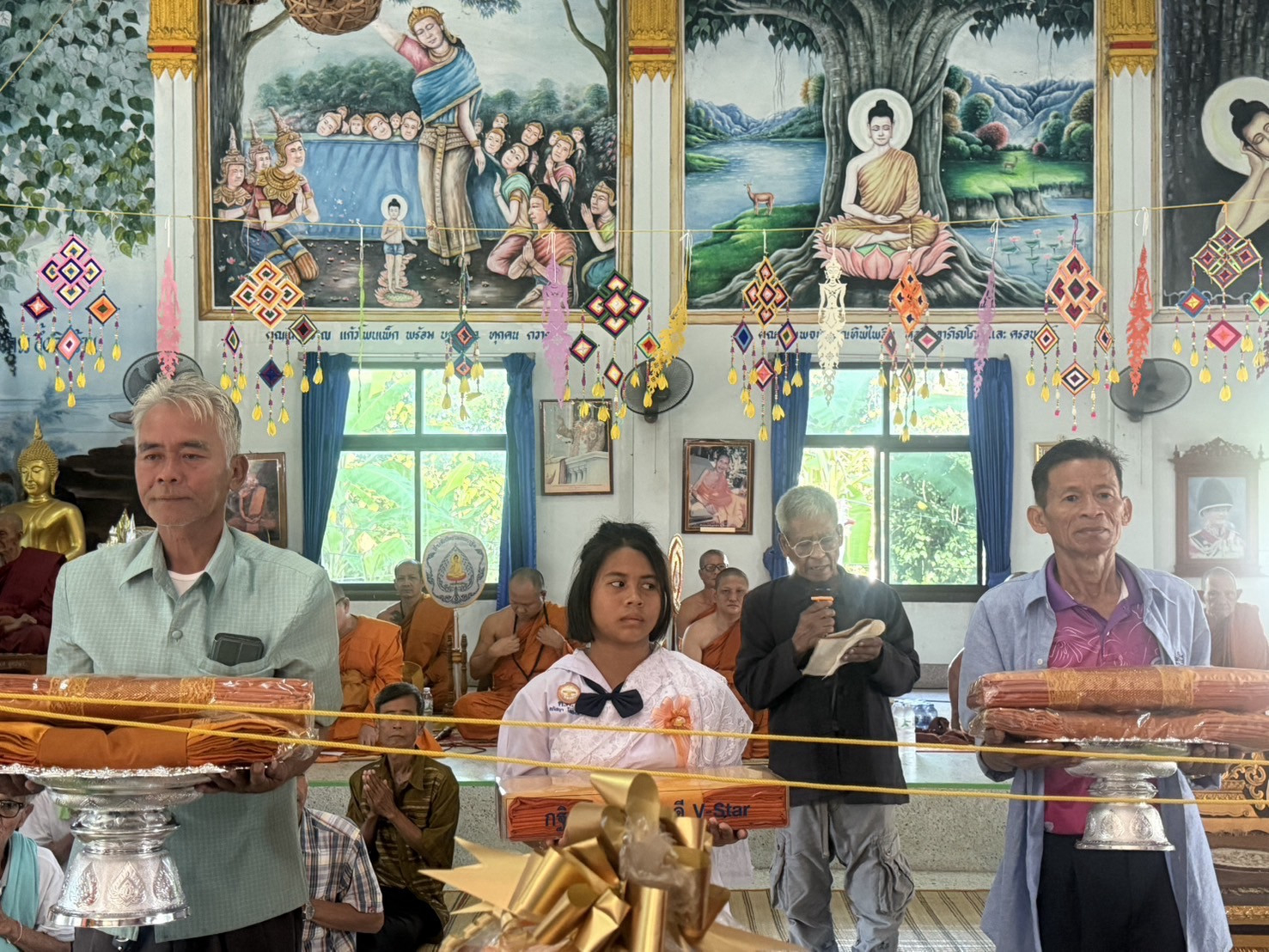 ภาพร่วมพิธีกรรมวัดคำมูล