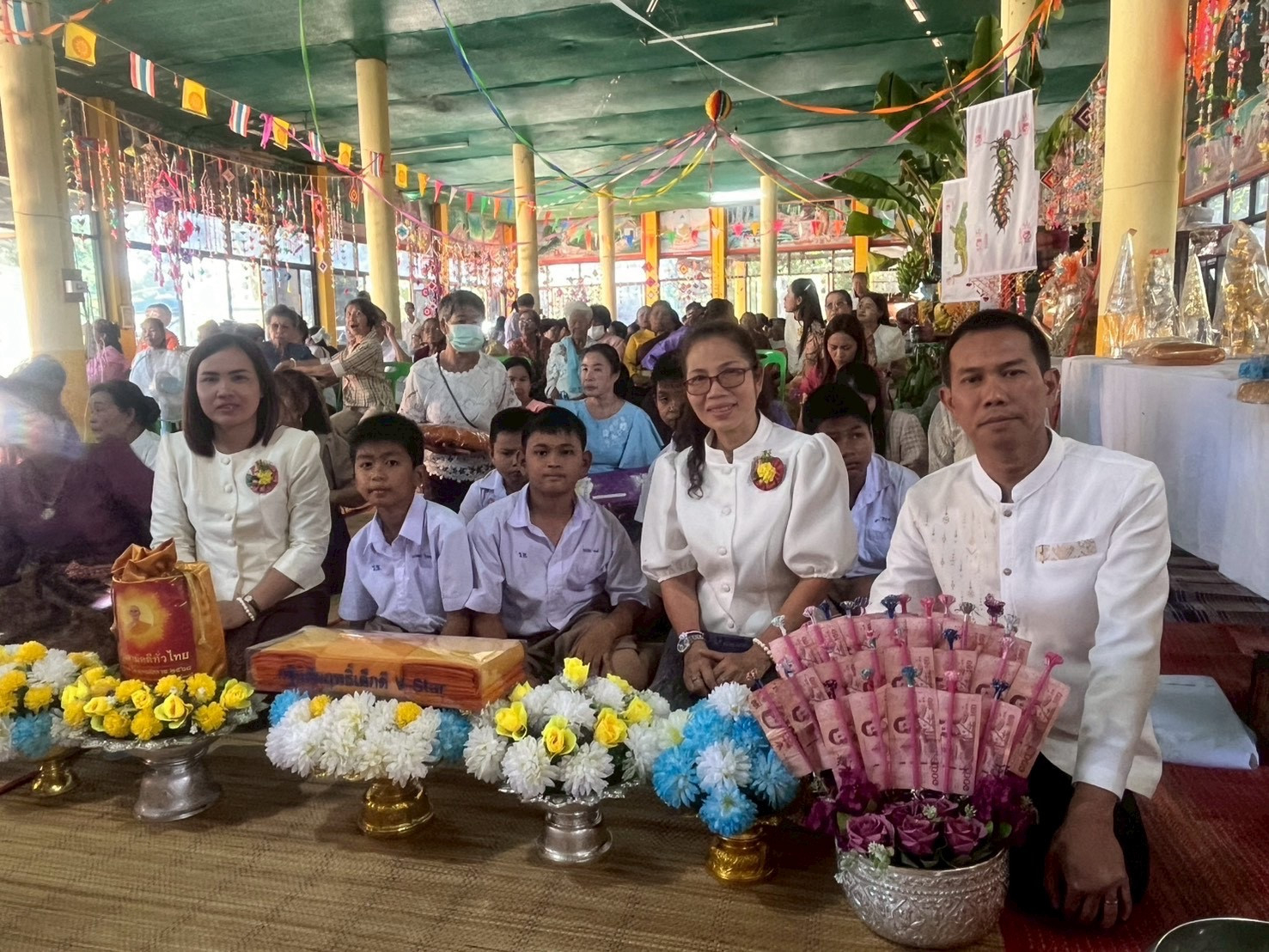 ภาพร่วมพิธีกรรมวัดสุดาราษฏร์วราราม