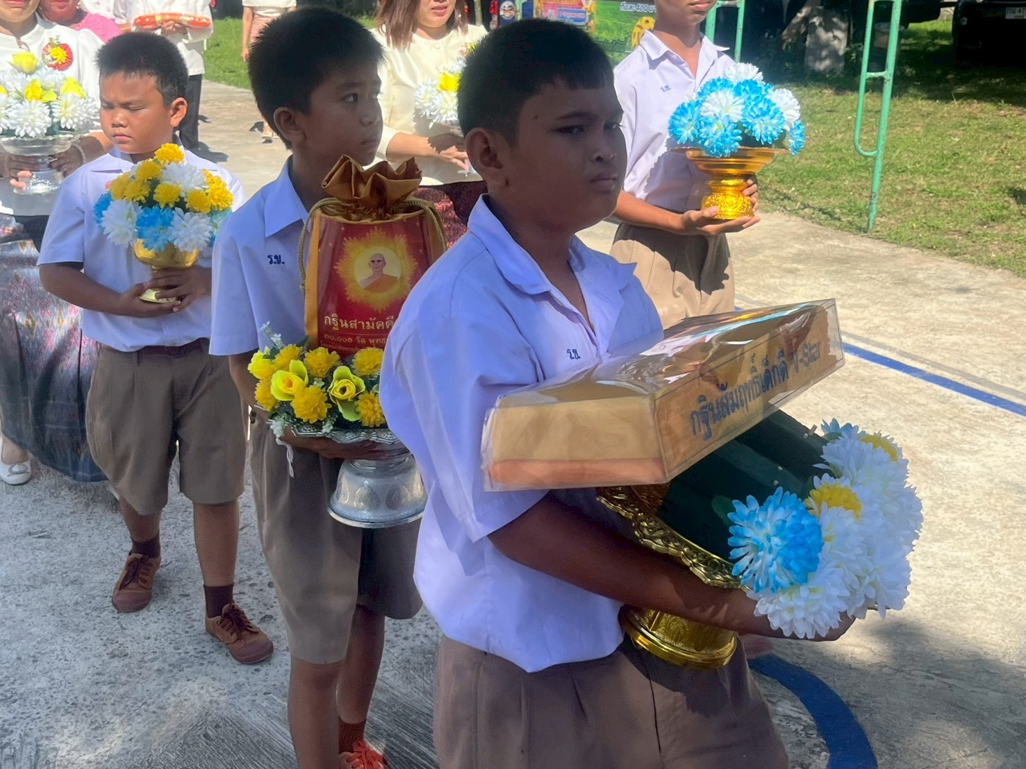 ภาพร่วมพิธีกรรมวัดสุดาราษฏร์วราราม