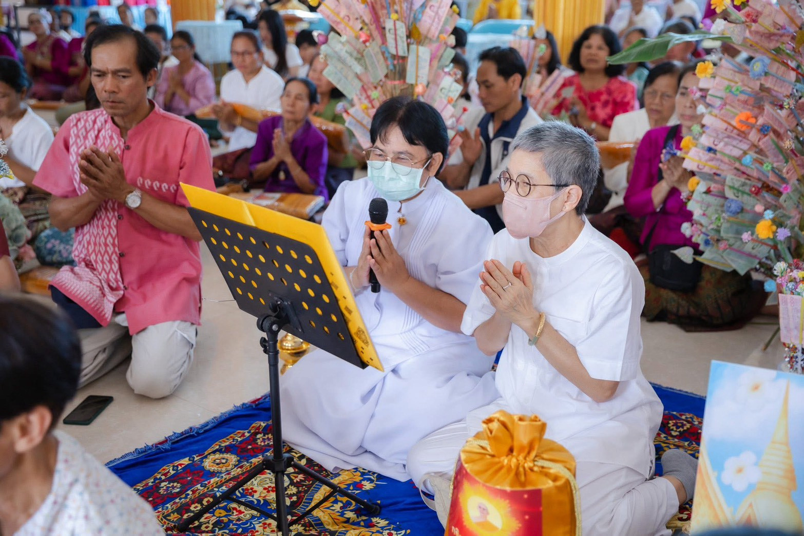 ภาพร่วมพิธีกรรมวัดชุมพลบุรี