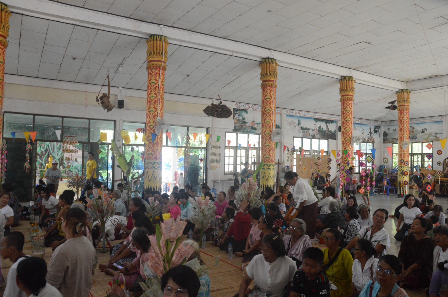 ภาพร่วมพิธีกรรมวัดวาฬุการาม