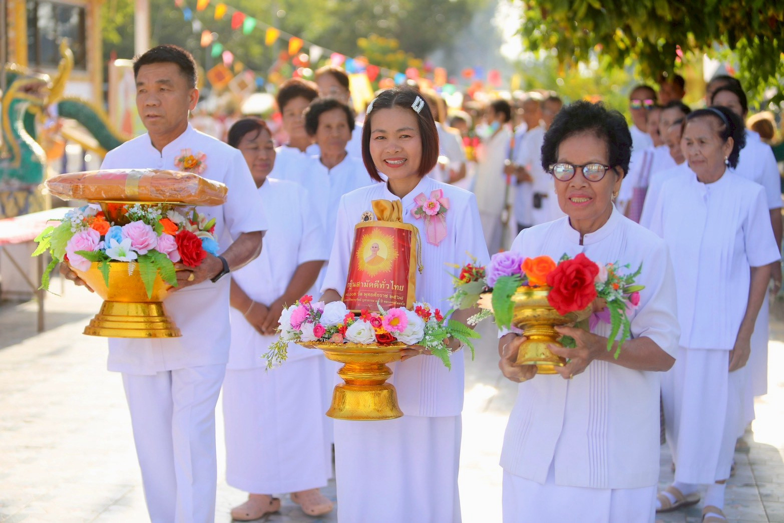 ภาพร่วมพิธีกรรมวัดโนนศิลา