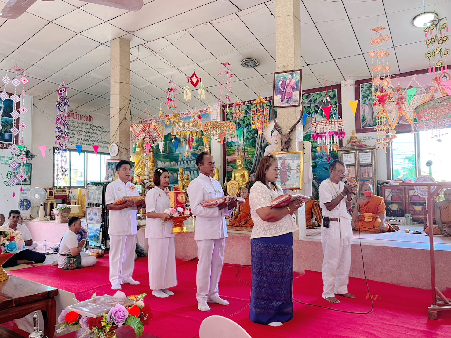 ภาพร่วมพิธีกรรมวัดโนนศิลา