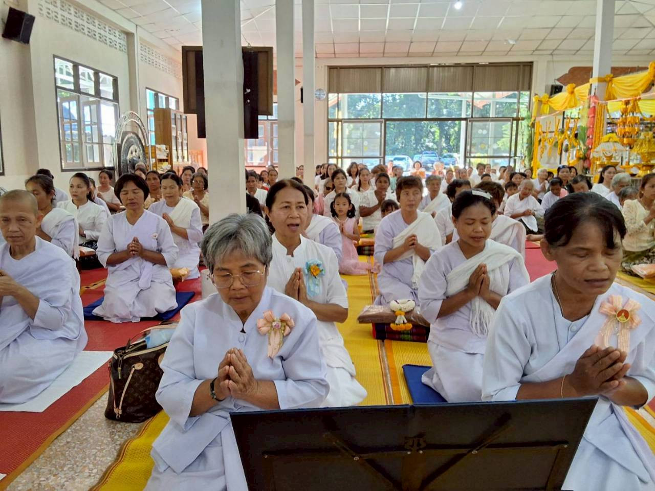 ภาพร่วมพิธีกรรมวัดคำเตย