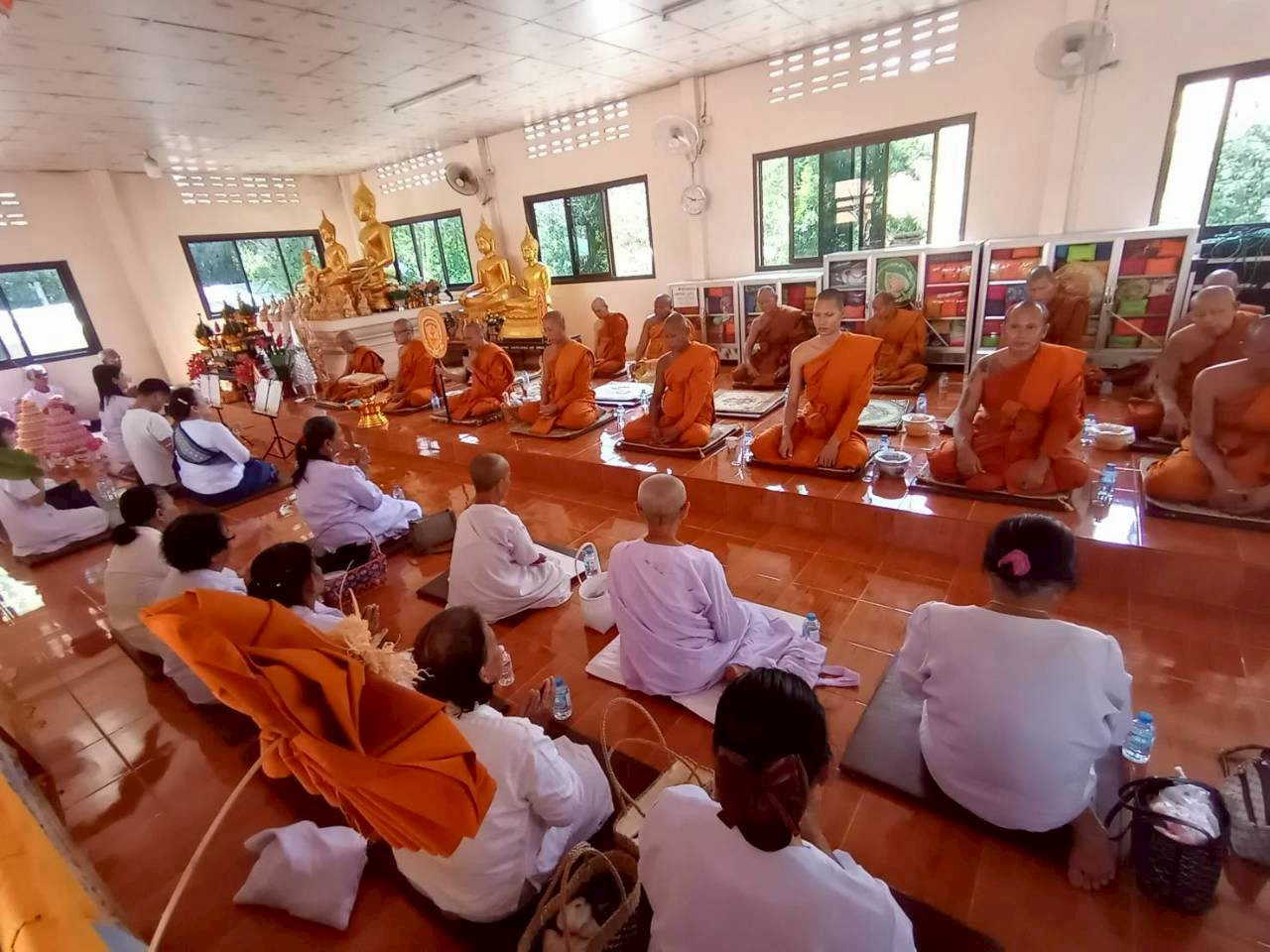 ภาพร่วมพิธีกรรมวัดดอนปอ