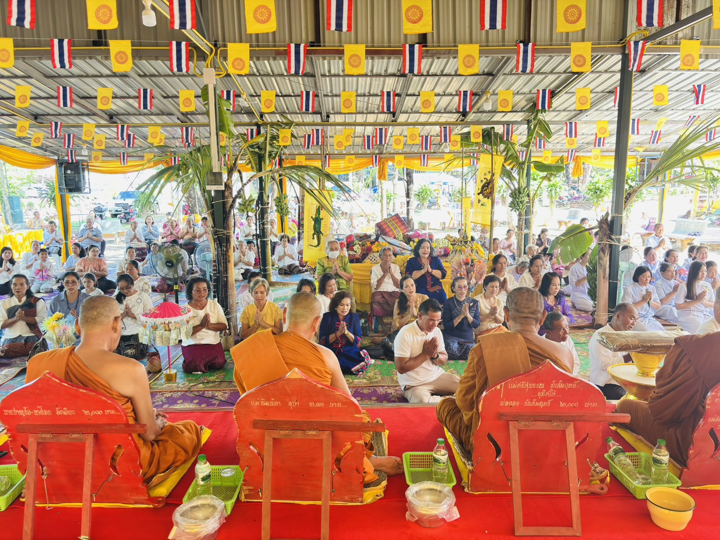 ภาพร่วมพิธีกรรมวัดคณิศรธรรมิการาม