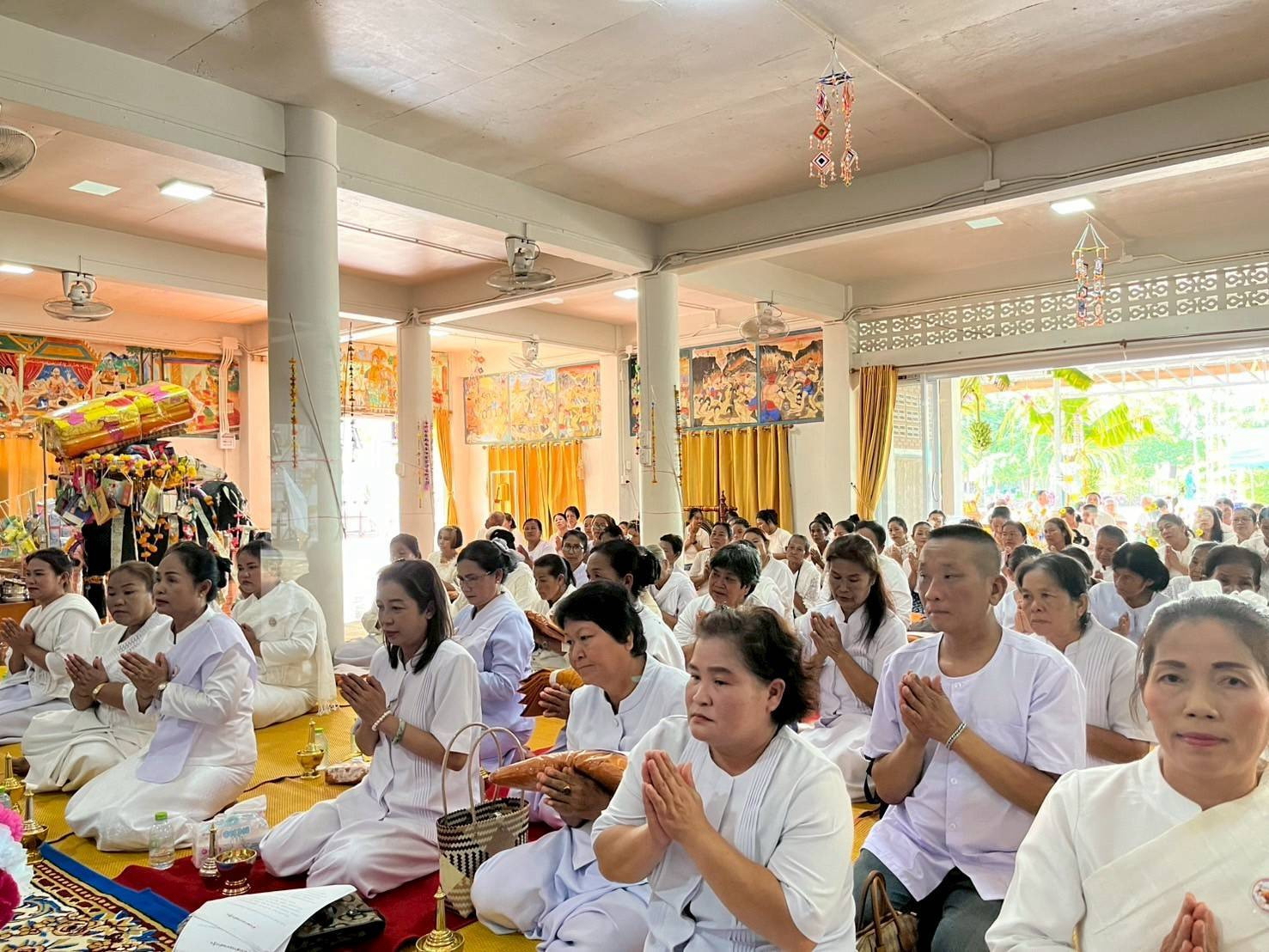 ภาพกล่าวคำถวายกฐินวัดโพธิ์ศรี บ้านเหล่าทุ่ง