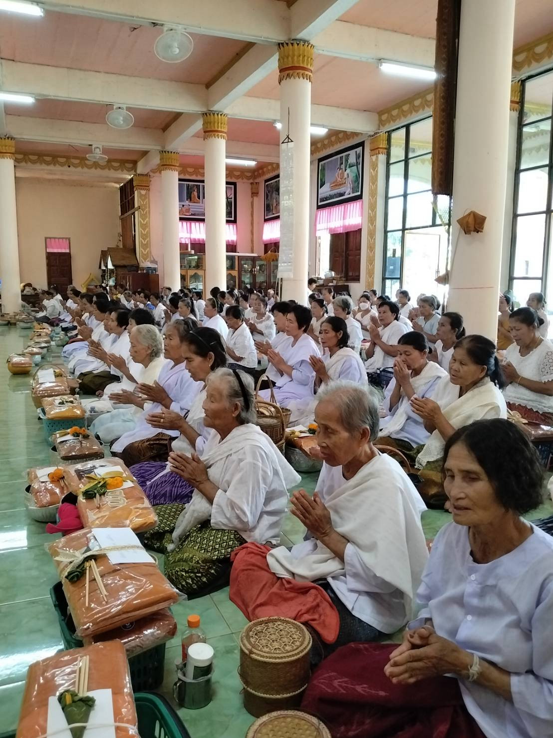 ภาพร่วมพิธีกรรมวัดปราโมทย์อันธวัน