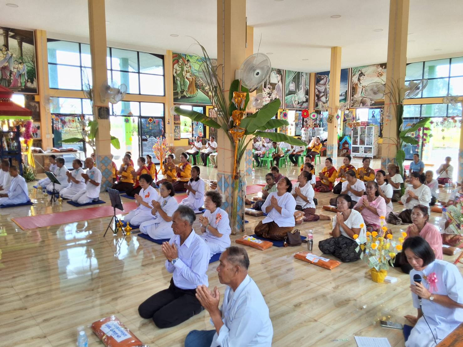 ภาพร่วมพิธีกรรมวัดป่าดอนหัวน้ำธรรมศิริ