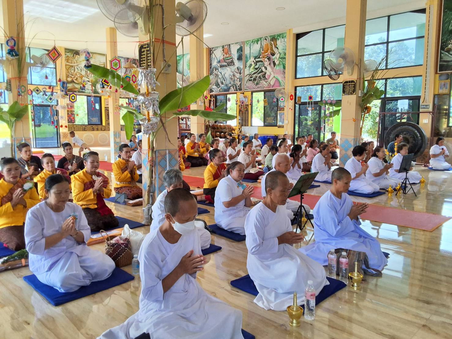 ภาพร่วมพิธีกรรมวัดป่าดอนหัวน้ำธรรมศิริ