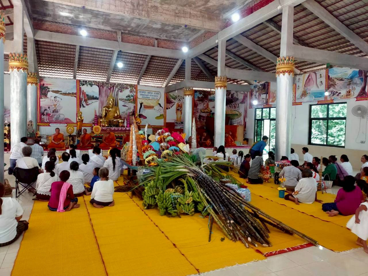 ภาพร่วมพิธีกรรมวัดถ้ำมงคลศิลาราม