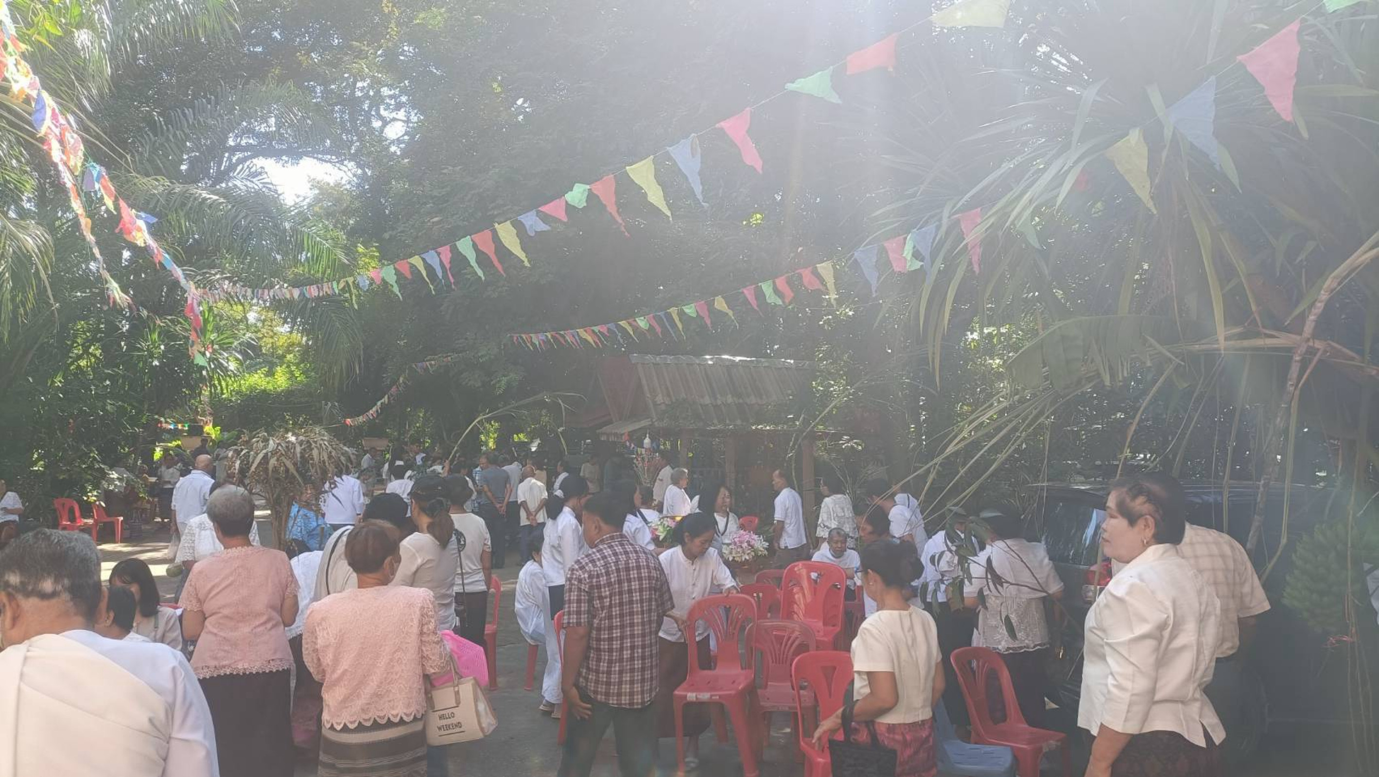 ภาพร่วมพิธีกรรมวัดป่านันทวัน