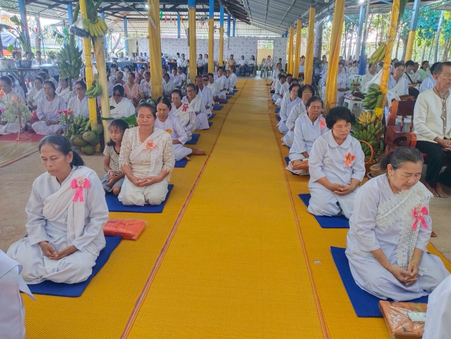 ภาพร่วมพิธีกรรมวัดประชาสามัคคี