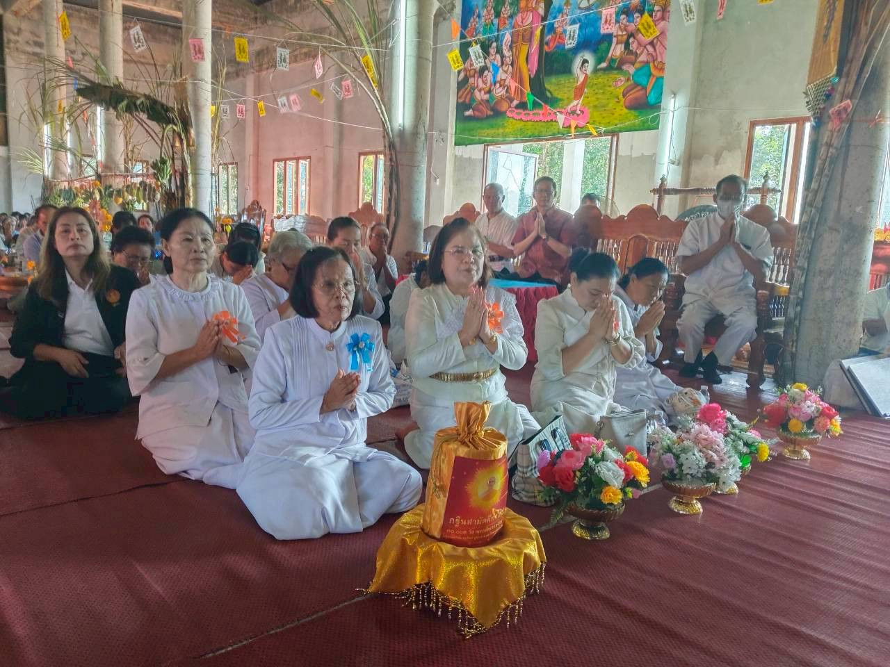 ภาพร่วมพิธีกรรมวัดศรีโนนสูง