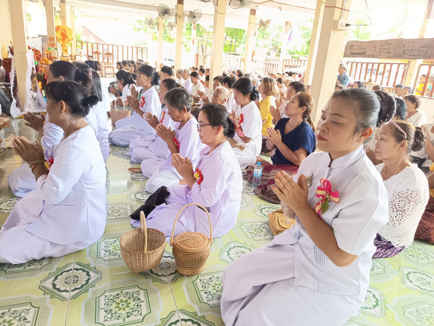 ภาพร่วมพิธีกรรมวัดบ้านดู่ทุ่ง