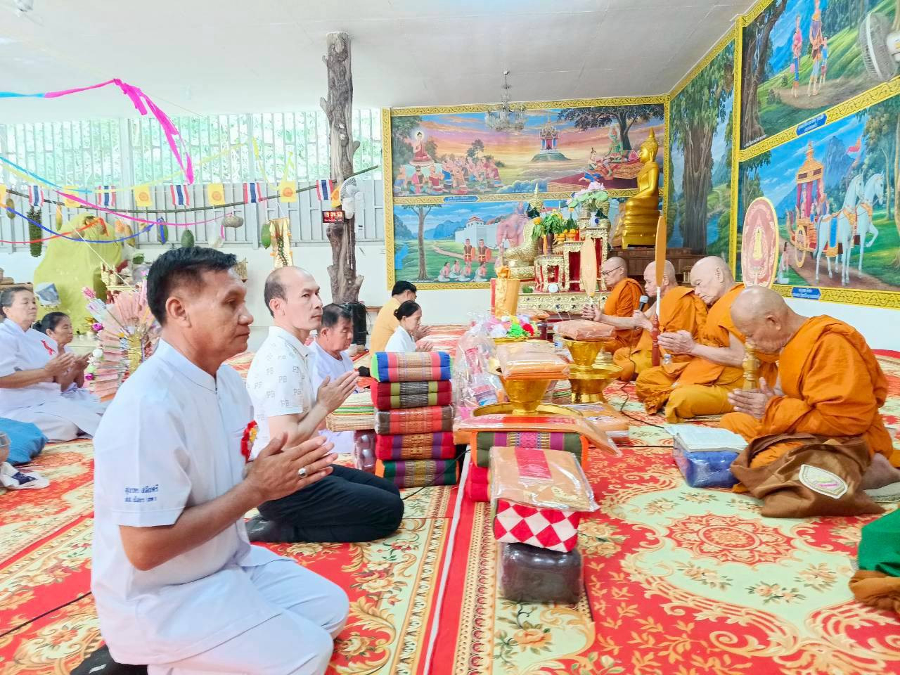 ภาพร่วมพิธีกรรมวัดตะเคียนทอง