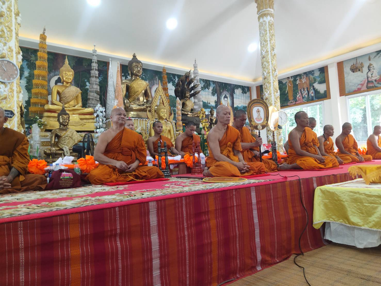 ภาพร่วมพิธีกรรมวัดพิทักษ์วนาราม