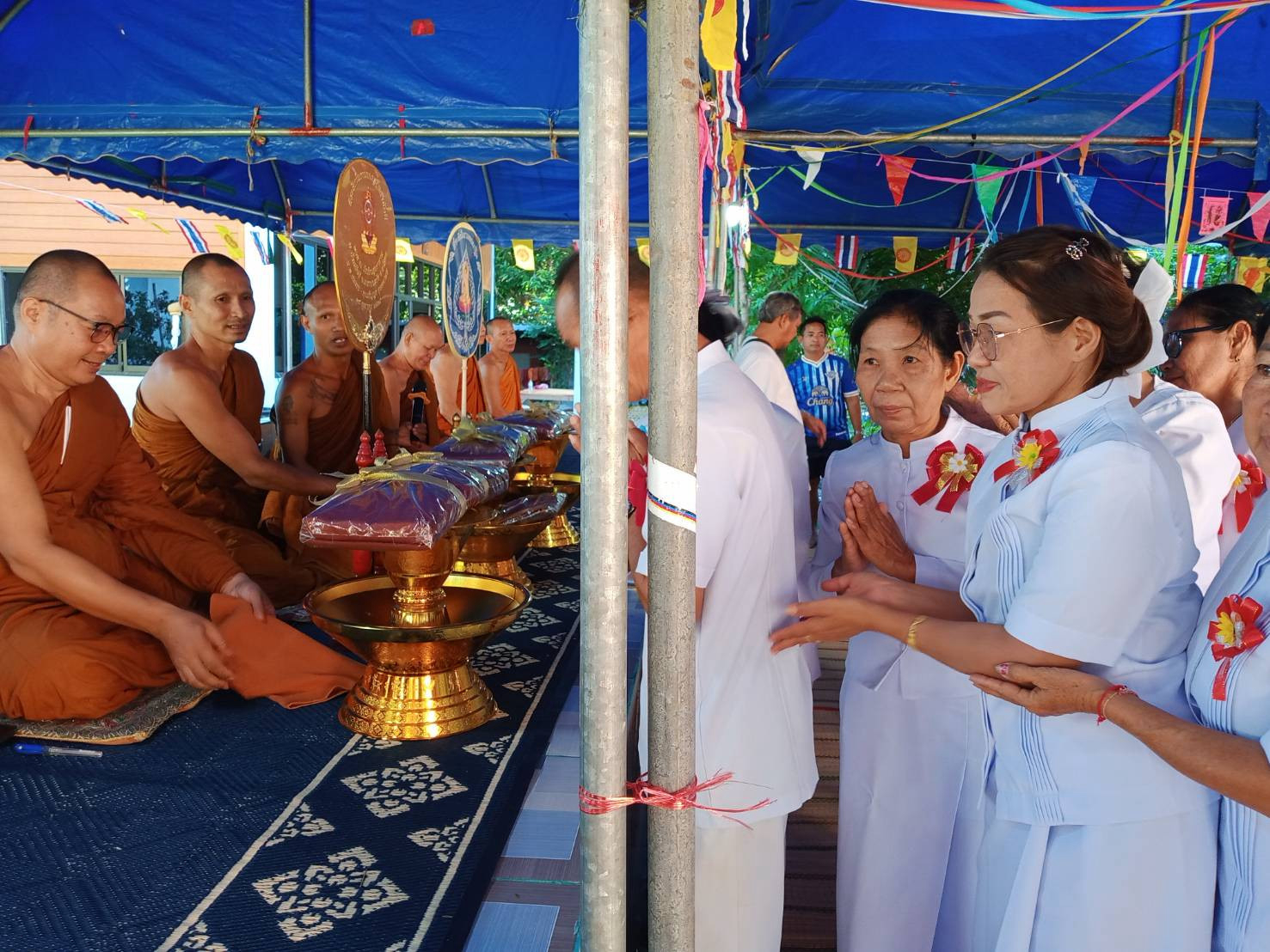 ภาพร่วมพิธีกรรมวัดรัตนสุทธาราม