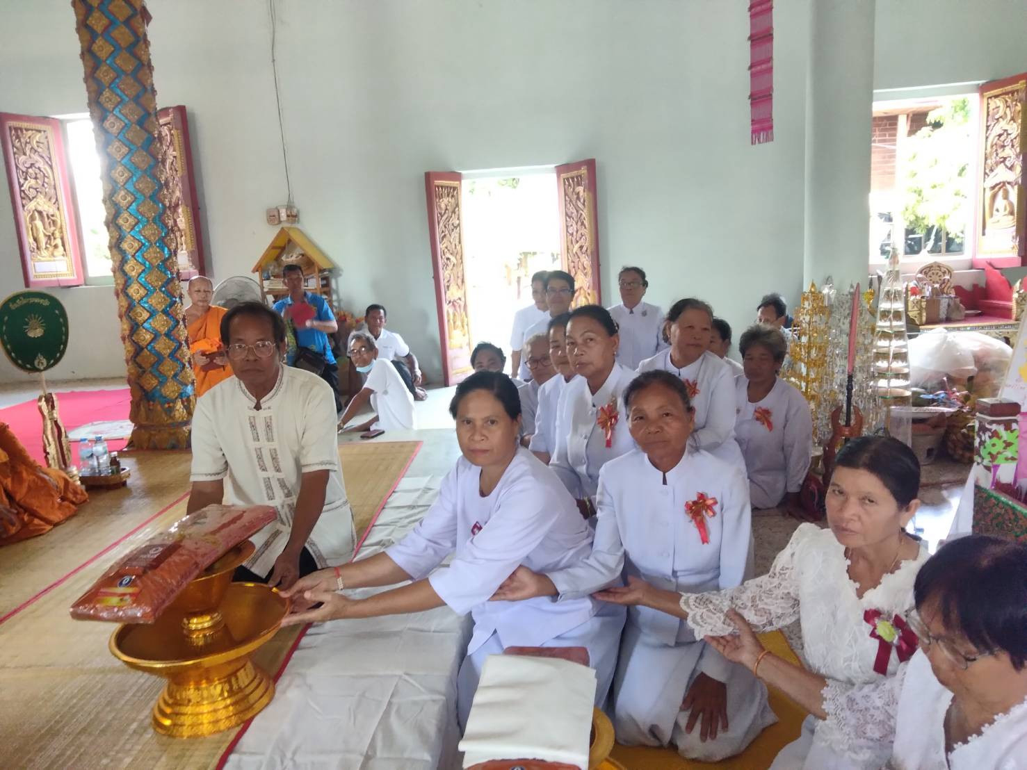 ภาพร่วมพิธีกรรมวัดโคกสว่าง