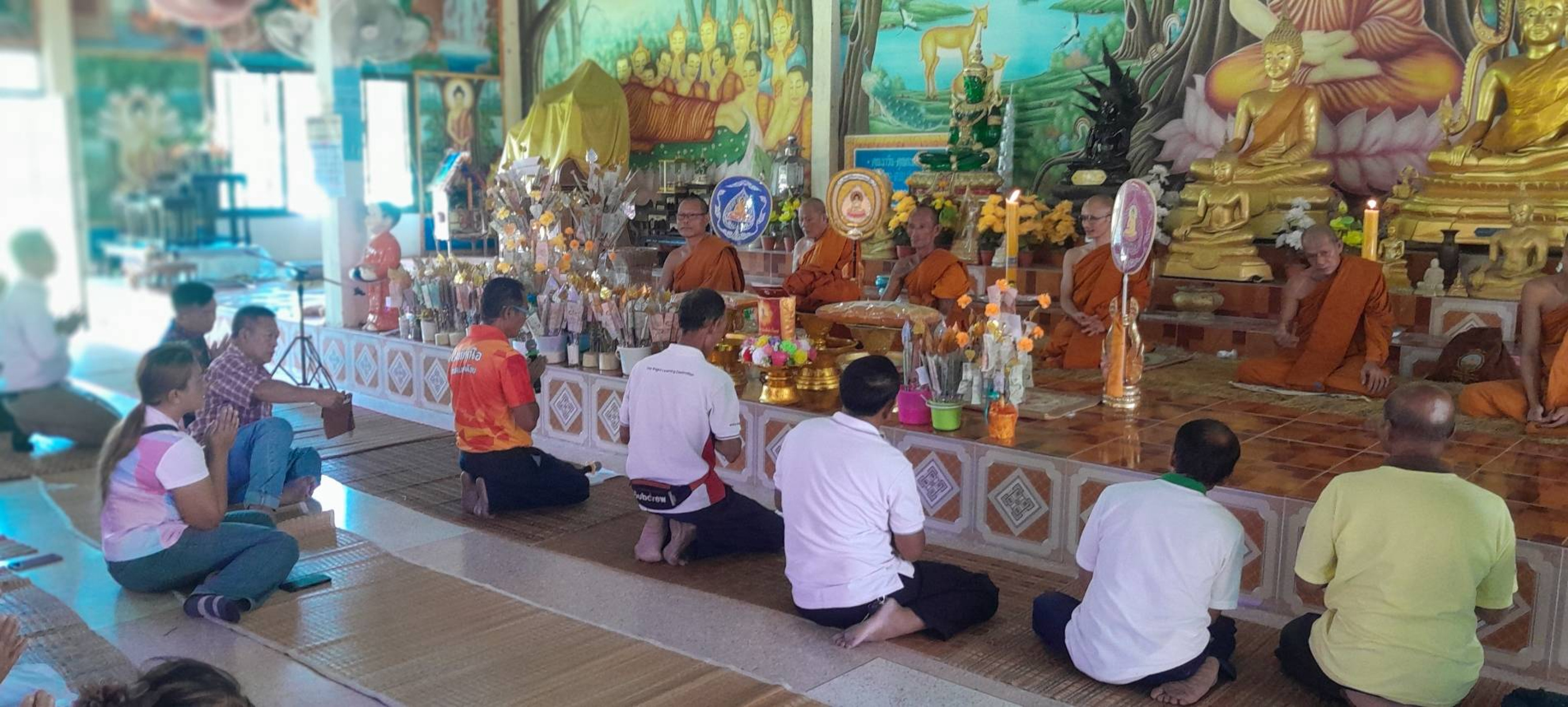 ภาพร่วมพิธีกรรมวัดบ้านดอนมะยาง