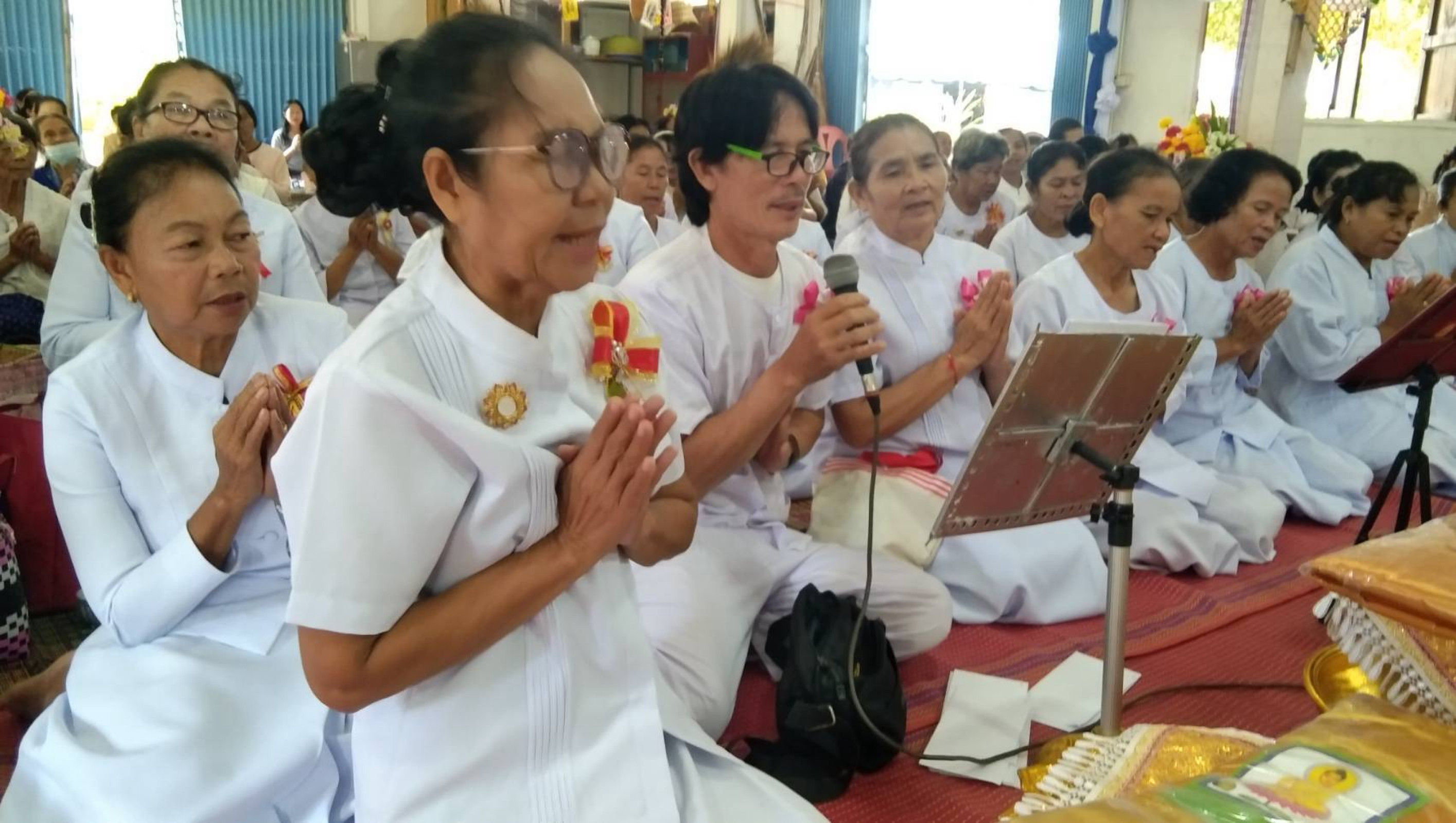 ภาพกล่าวคำถวายกฐินวัดบ้านหนองบึง