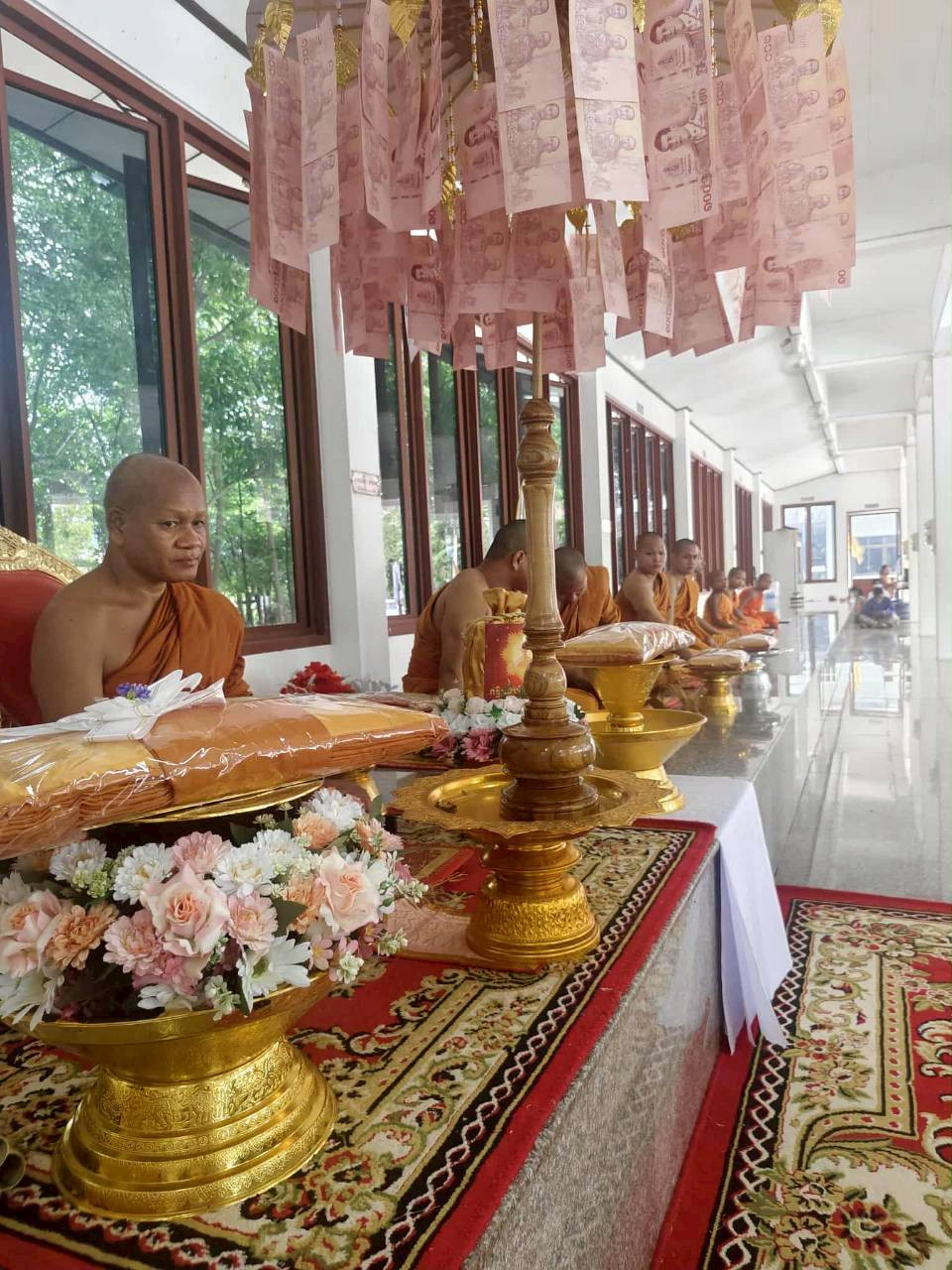 ภาพร่วมพิธีกรรมวัดระกา