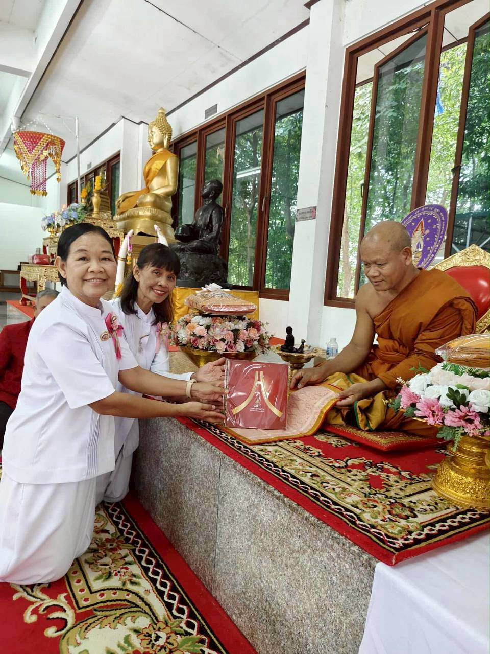 ภาพร่วมพิธีกรรมวัดระกา
