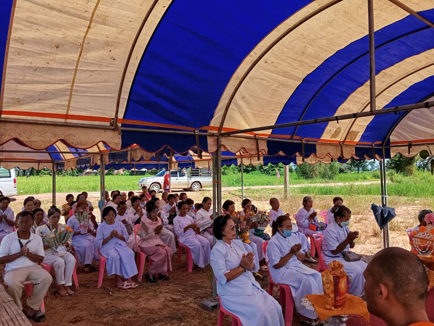 ภาพร่วมพิธีกรรมที่พักสงฆ์กิตติวลีพร