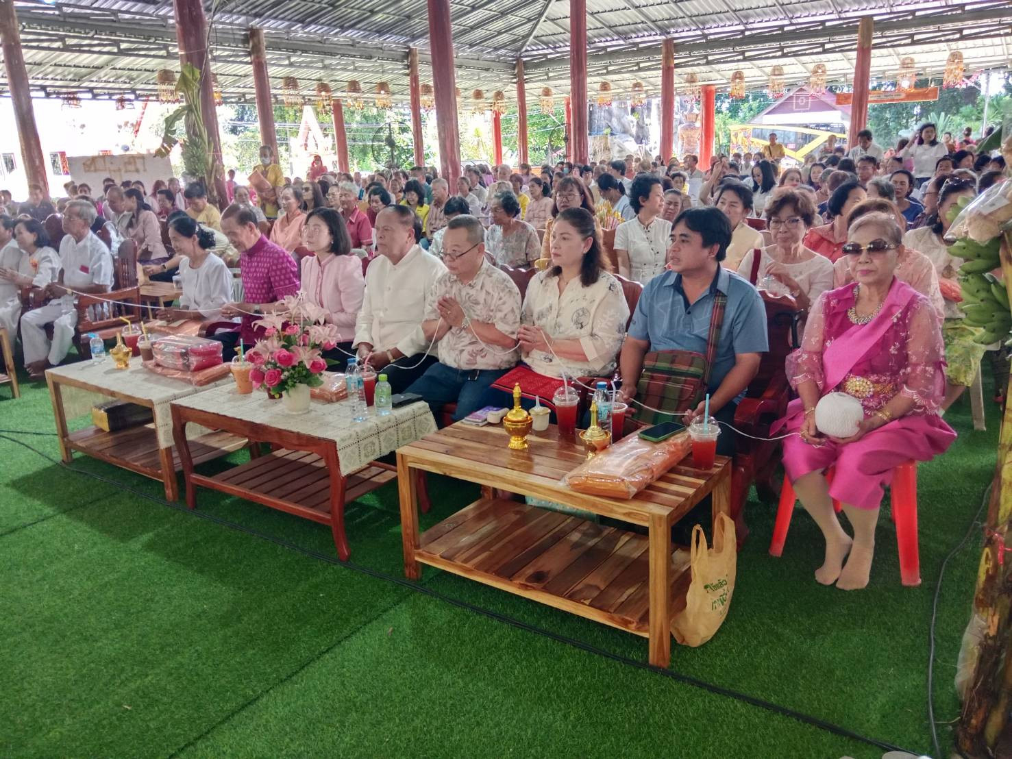 ภาพร่วมพิธีกรรมวัดพานทา