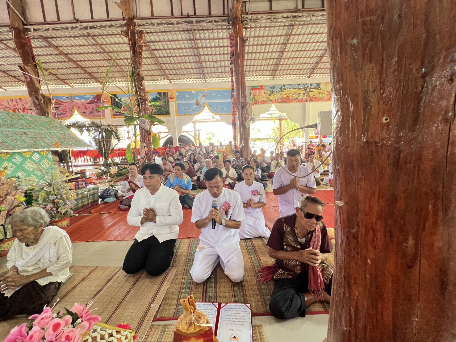 ภาพกล่าวคำถวายกฐินวัดบ้านสะพุง