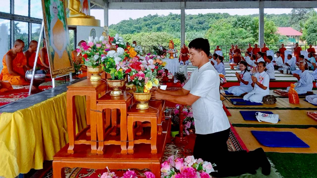 ภาพร่วมพิธีกรรมสำนักสงฆ์แก้วภาวนา