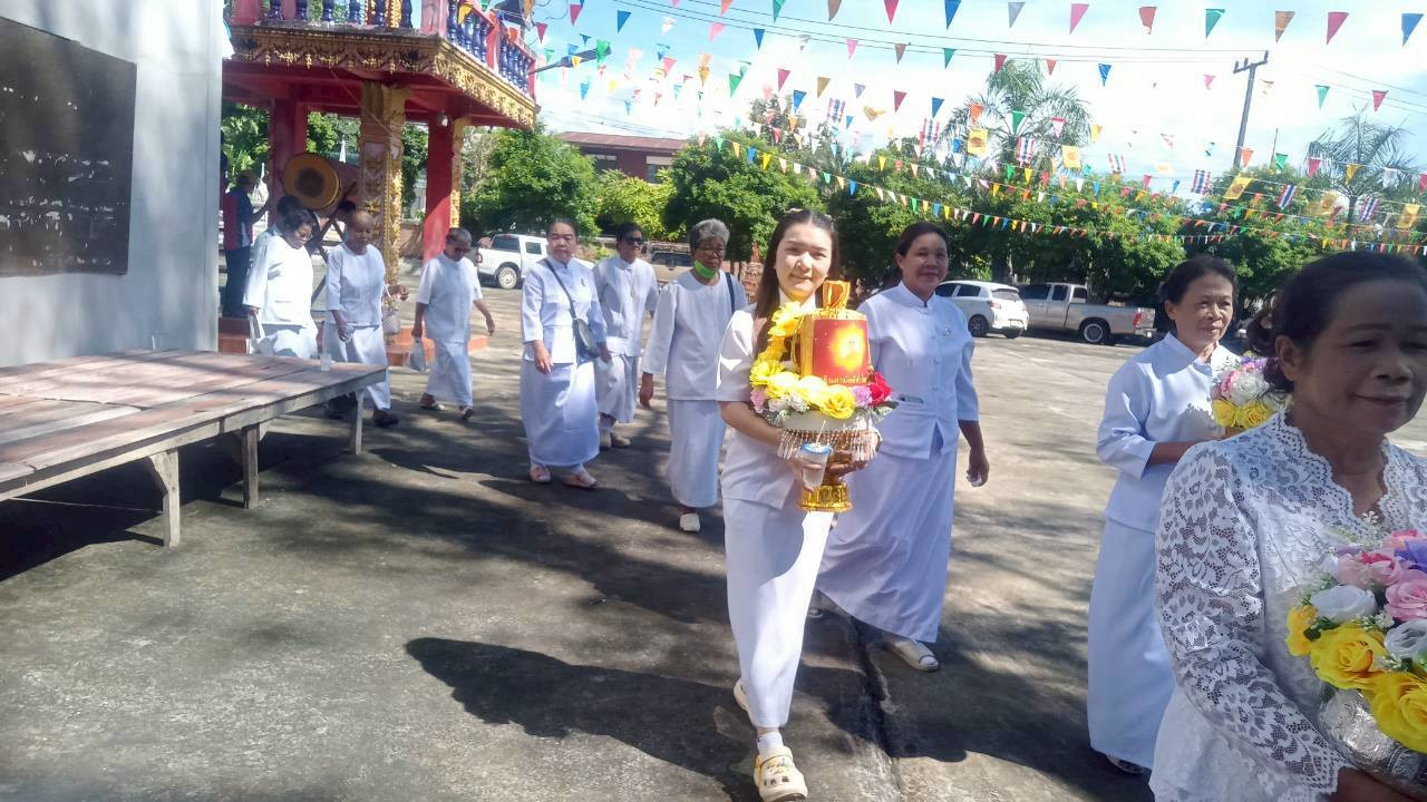 ภาพร่วมขบวนกฐินวัดโนนบัว