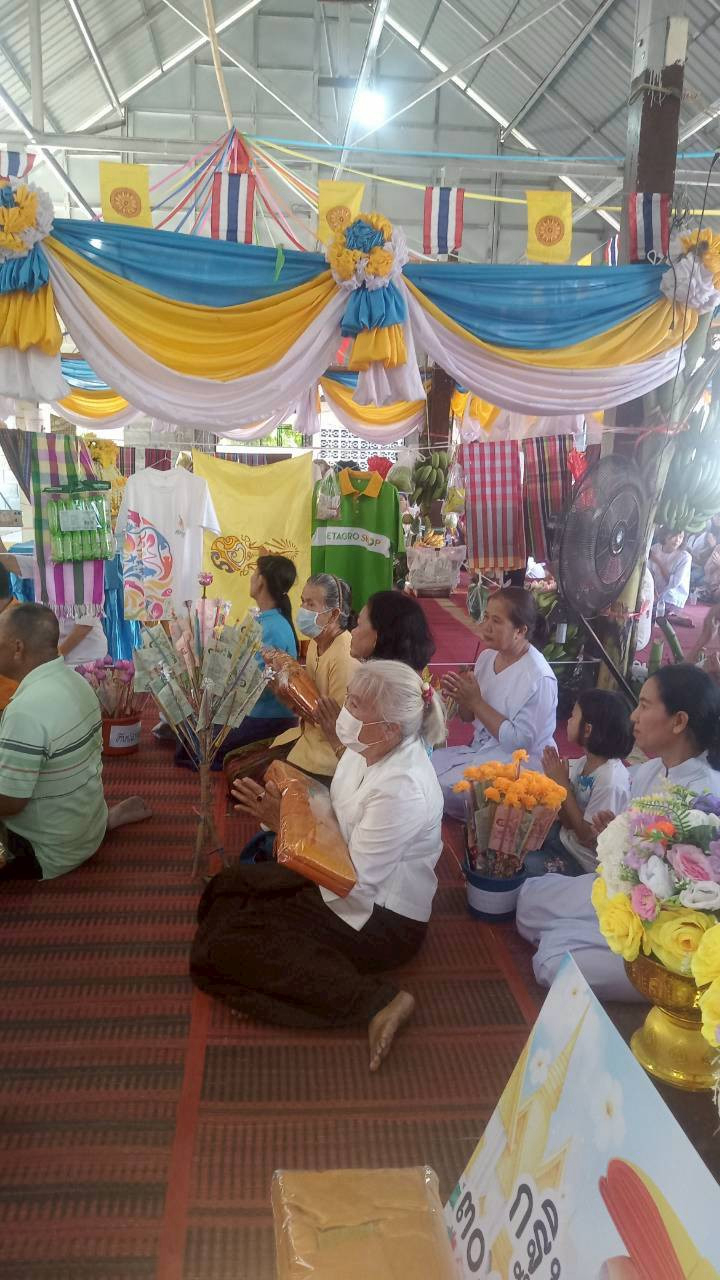 ภาพร่วมพิธีกรรมวัดโนนบัว