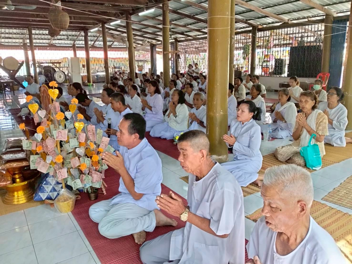 ภาพร่วมพิธีกรรมวัดอัมพวนาราม