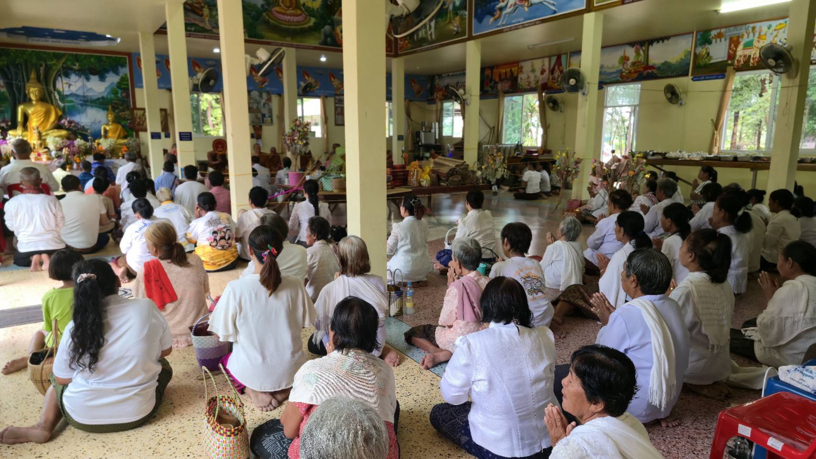 ภาพร่วมพิธีกรรมวัดศิริมงคล