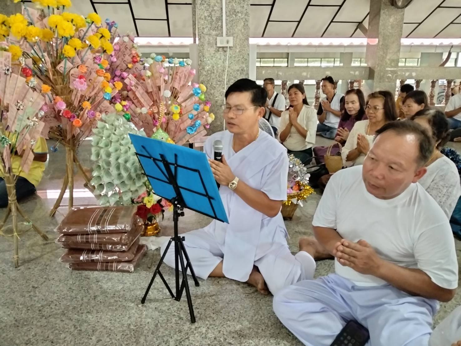 ภาพกล่าวคำถวายกฐินวัดป่าภูดิน