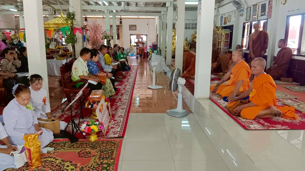 ภาพร่วมพิธีกรรมวัดป่าเลไลย์