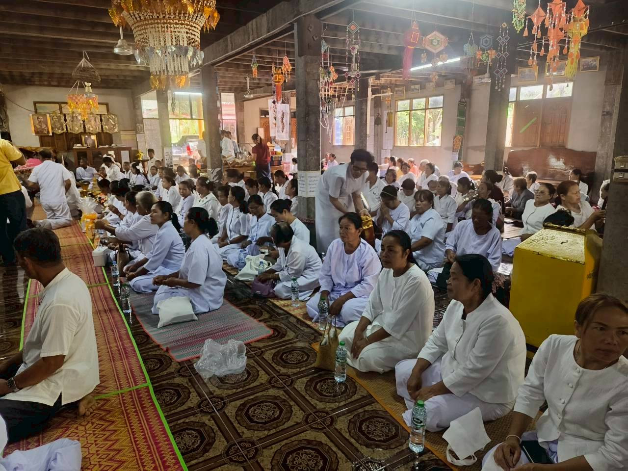 ภาพร่วมพิธีกรรมวัดกุงศรีสันติยาราม